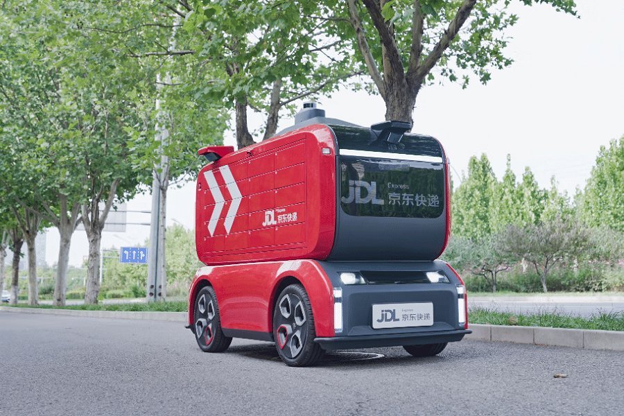 京东物流自动驾驶配送车，618 期间运送超过 550 万单