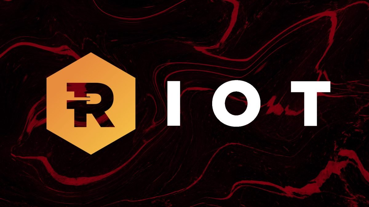 Anthropic signs 20-year compute agreement with Riot
